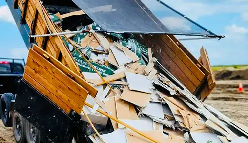 commercial-junk-removal-image